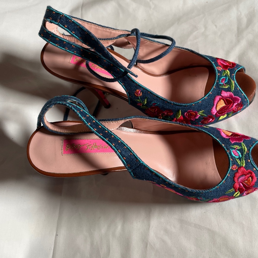 Betsy Johnson Heels